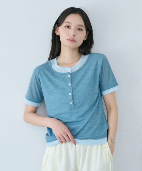 SOYEN(ソイエン)の「フェイクレイヤードシアーヘンリーネック半袖Tシャツ(Tシャツ/カットソー・レディース・ライトブルー/オフホワイト/ブルー・F)」の16枚目の写真