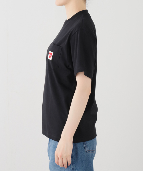 Carhartt WIP(カーハートダブリューアイピー)の「CARHARTT / カーハート ダブリューアイピー W' S/S POCKET HEART T-SHIRT(Tシャツ/カットソー・レディース・ホワイト/サックスブルー/ブラック・SMALL/X-SMALL)」の12枚目の写真