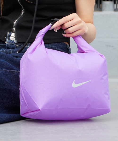 NIKE(ナイキ)の「NIKE/ナイキ SS26 ウォータープルーフバッグ ブランドロゴ リップストップナイロン 2026年 夏 夏服(ハンドバッグ・メンズ・ブラック/パープル/レッド/ブルー/ミント・FREE)」の9枚目の写真