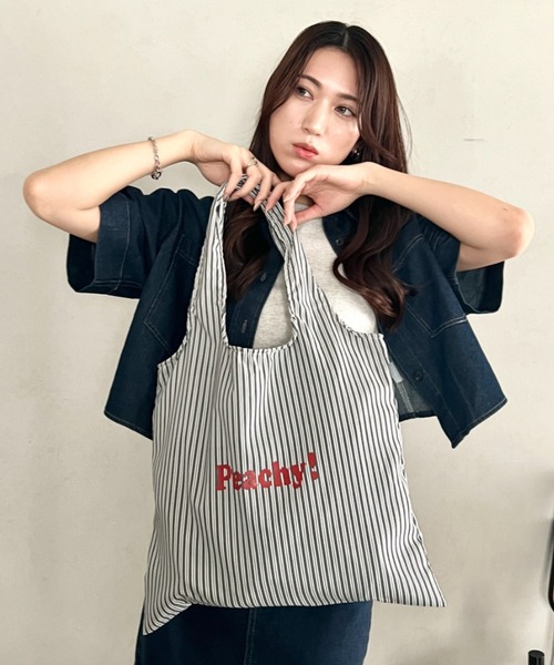 wears(ウェアーズ)の「【A4収納可】ロゴマルシェトートバッグ(トートバッグ・レディース・ブルー/ホワイト/ブラック/グリーン/グレー/レッド・FREE)」の3枚目の写真