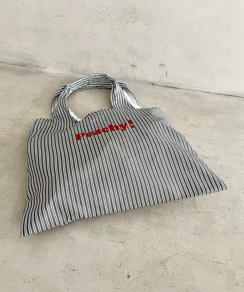 wears(ウェアーズ)の「【A4収納可】ロゴマルシェトートバッグ(トートバッグ・レディース・ブルー/ホワイト/ブラック/グリーン/グレー/レッド・FREE)」の11枚目の写真