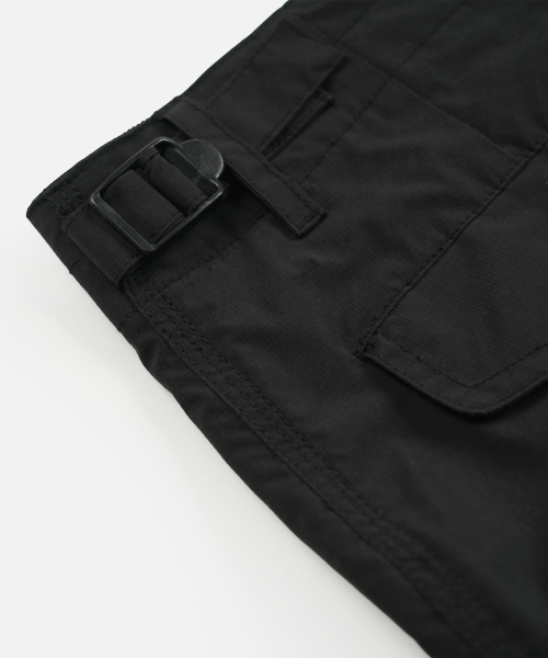 FRIZMWORKS(フリズムワークス)の「MICRO RIPSTOP ESSENTIAL CARGO SHORTS _ BLACK(その他パンツ・メンズ・その他・SMALL/MEDIUM/LARGE/X-LARGE)」の8枚目の写真