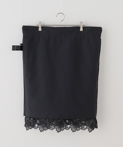 VERMEIL par iena(ヴェルメイユパーイエナ)の「Cutwork Lace Midi スカート(スカート・レディース・ブラック・FREE)」の9枚目の写真