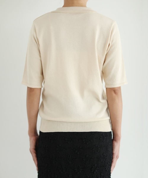 STYLE DELI(スタイルデリ)の「薄手シャリ感スキッパーニットトップス(Tシャツ/カットソー・レディース・ホワイト/ベージュ/ブラック/ブルー・FREE)」の12枚目の写真