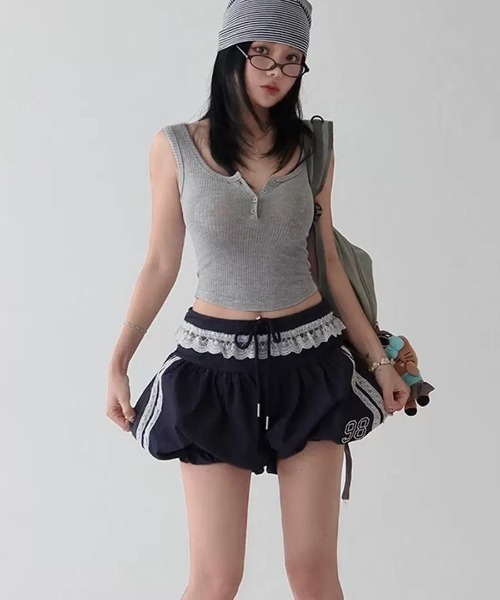 almo（アルモ）の「【LAMPOON】バルーンレースショートパンツ（その他パンツ・レディース・ブラック/ネイビー・LARGE/MEDIUM/SMALL）」の3枚目の写真