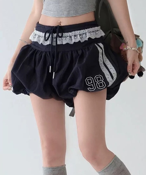 almo（アルモ）の「【LAMPOON】バルーンレースショートパンツ（その他パンツ・レディース・ブラック/ネイビー・LARGE/MEDIUM/SMALL）」の5枚目の写真