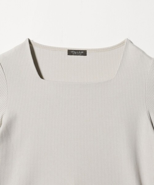 A DAY IN THE LIFE UNITED ARROWS(アデイインザライフユナイテッドアローズ)の「ラッセルストライプ スクエアネックカットソー <A DAY IN THE LIFE>(Tシャツ/カットソー・レディース・ブラック/ライトグレー/ライトブルー・FREE)」の14枚目の写真