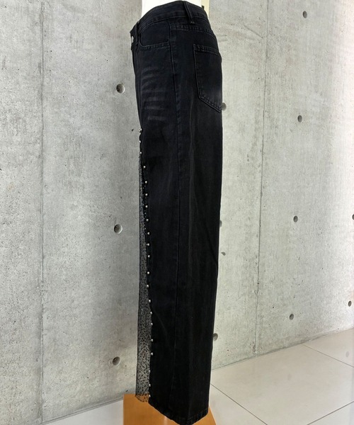 GLAMOROUS JANE(グラマラスジェーン)の「レース切替ラインストーンデニムパンツ(デニムパンツ・レディース・ブラック・S/M/L)」の3枚目の写真