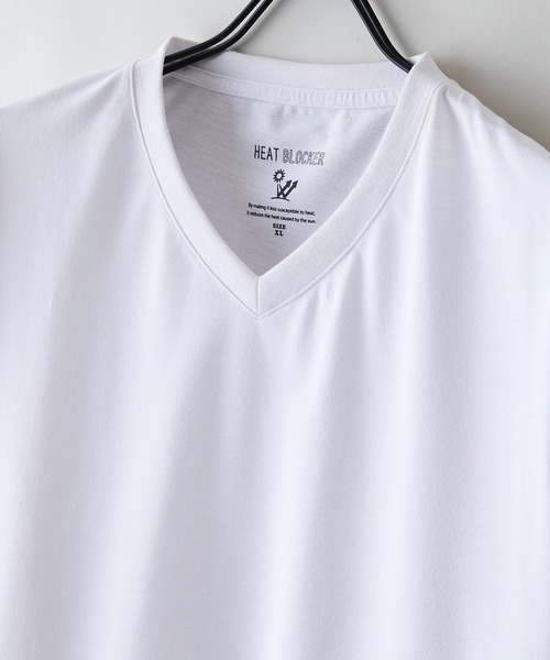 UNIIT(ユニット)の「【HEAT BLOCKER/ヒートブロッカー】【まるで着る日傘!遮熱&UVカット】コットンライク VネックTシャツ 吸水速乾 アンチピリング イージーケア ユニセックス(Tシャツ/カットソー・メンズ・チャコールグレー/ホワイト/ブラック・MEDIUM/X-LARGE/LARGE)」の7枚目の写真