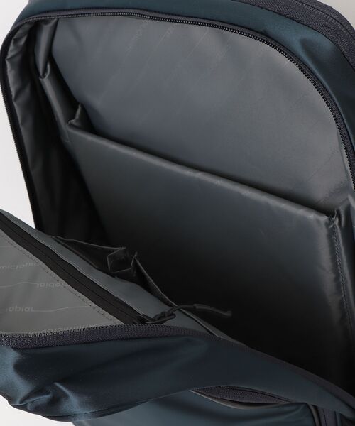 Samsonite(サムソナイト)の「サムソナイト FLYZ-LITE 2 バックパックL エキスパンダブル ネイビー(バックパック/リュック・キッズ・ネイビー・ONE SIZE)」の4枚目の写真