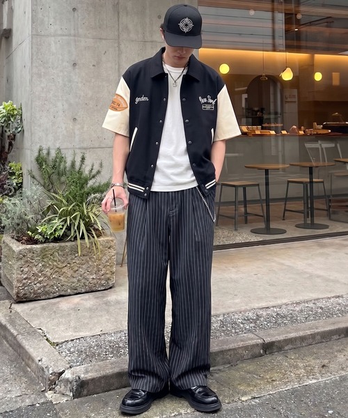 SPINNS(スピンズ)の「半袖スタジャンシャツジャケット/麻リネン素材/ワッペン刺繍ロゴ/アメカジ(スタジャン・メンズ・ブラック×ホワイト/ブラック×ブラック/ホワイト×ネイビー/ネイビー×ホワイト・ONESIZE)」の8枚目の写真