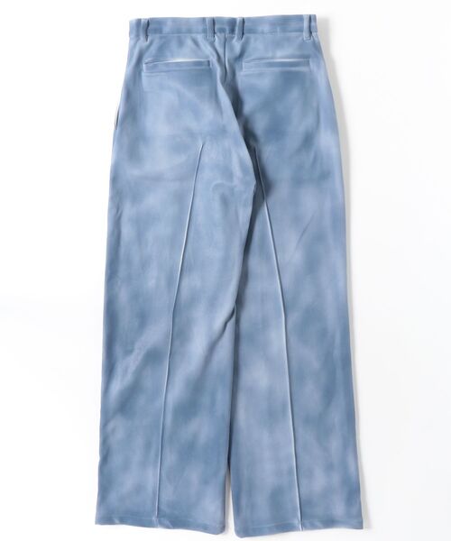 TAAKK(ターク)の「【TAAKK/ターク】LEATHER COATING SLACKS(スラックス・メンズ・ブルー・3)」の2枚目の写真