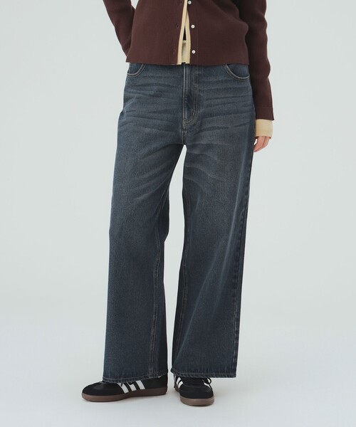 BEAMS HEART(ビームスハート)の「ワイド ストレート デニム パンツ(デニムパンツ・レディース・ネイビー/ブルー・SMALL/MEDIUM)」の2枚目の写真