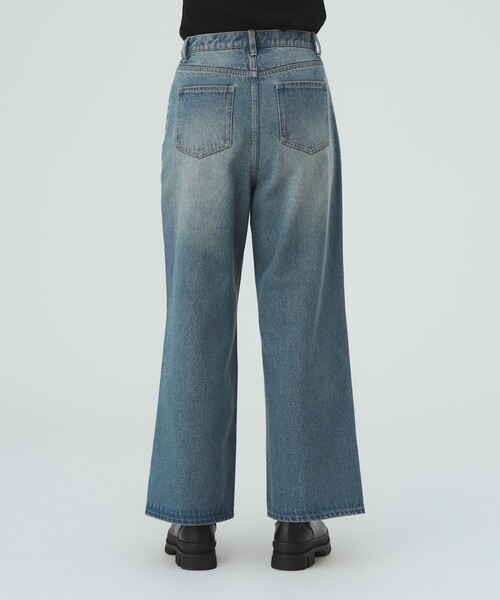 BEAMS HEART(ビームスハート)の「ワイド ストレート デニム パンツ(デニムパンツ・レディース・ネイビー/ブルー・SMALL/MEDIUM)」の15枚目の写真