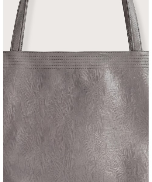 kiehtova(キエトヴァ)の「【kiehtova】FAUX LEATHER VOYAGE BAG/フォックスレザーヴォヤージュバッグ 軽量 収納力(トートバッグ・レディース・ブラック/グレー・FREE)」の3枚目の写真
