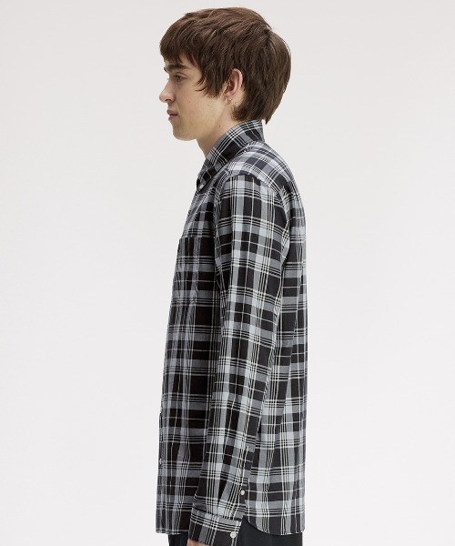 FRED PERRY（フレッドペリー）の「Tartan Shirt／タータンチェックシャツ（シャツ/ブラウス・メンズ・チャコールグレー・L/M/S）」の5枚目の写真