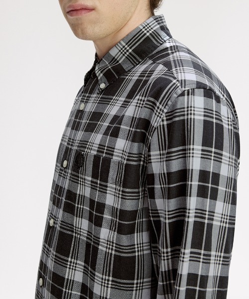 FRED PERRY（フレッドペリー）の「Tartan Shirt／タータンチェックシャツ（シャツ/ブラウス・メンズ・チャコールグレー・L/M/S）」の2枚目の写真