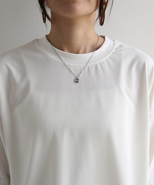 and it_(アンドイット)の「汗じみ軽減加工五分袖Tシャツ(Tシャツ/カットソー・レディース・グレイッシュベージュ/ブラック/アイボリー・M-L)」の12枚目の写真