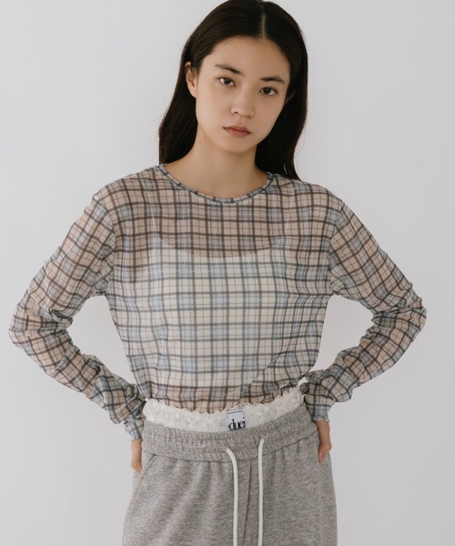 duei(デュイ)の「チェックシアークルーネックトップス(Tシャツ/カットソー・レディース・アイボリー/ブラウン・FREE)」の3枚目の写真