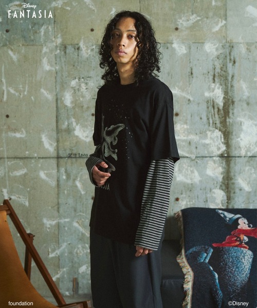 CAMPHOR WOOD（カンファーウッド）の「DISNEY / FANTASIA / GLITTER GRAPHIC TEE / ディズニーファンタジア ラメプリントTシャツ（Tシャツ/カットソー・メンズ・ブラック/スミクロ/ホワイト・MEDIUM/SMALL/LARGE）」の15枚目の写真