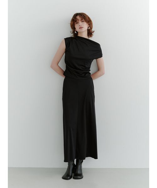 Mila Owen(ミラオーウェン)の「シルキータッチトップス×スカートSET UP(ワンピース・レディース・ブラック/ベージュ/ブラウン・1/0)」の15枚目の写真