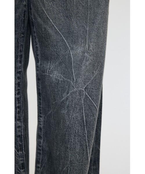 MOUSSY(マウジー)の「LOW SLUNG LOOSE FLARE(デニムパンツ・レディース・ブラック/ダークブルー/ブラウン・0/2/1)」の14枚目の写真