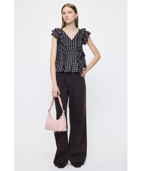 MOUSSY(マウジー)の「LOW SLUNG LOOSE FLARE(デニムパンツ・レディース・ブラック/ダークブルー/ブラウン・0/2/1)」の20枚目の写真