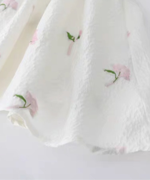 LA POMME petit(ラポミ・プチ)の「Floral Embroidered Corset Dress/花柄刺繍コルセットドレス(ワンピース・レディース・ホワイト・FREE)」の5枚目の写真