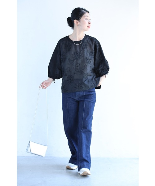 cawaii(カワイイ)の「絞れる2wayスリーブのリボンフラワーブラウストップス(シャツ/ブラウス・レディース・ブラック/アイボリー・FREE)」の10枚目の写真