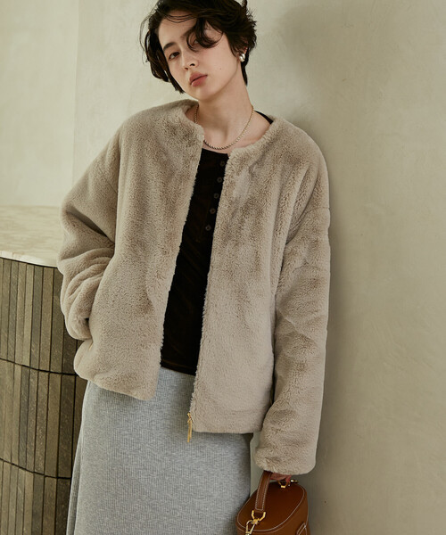 FREAK'S STORE(フリークスストア)の「TATRAS × FREAK'S STORE/タトラス EXCLUSIVE ILVA/別注イルヴァ/LCKA0455033938(その他アウター・レディース・ブラック/ライトグレー・2/1)」の9枚目の写真