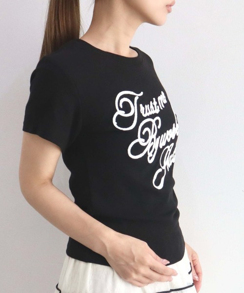CECIL McBEE(セシルマクビー)の「【CECIL McBEE】チェーンステッチロゴTシャツ(Tシャツ/カットソー・レディース・ブラック/ブラウン/グレー/ホワイト・MEDIUM)」の11枚目の写真