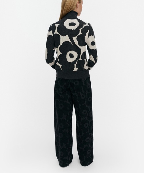 marimekko(マリメッコ)の「Rws Sopimus Unikko / Knitted sweater(ニット/セーター・レディース・ブラック・SMALL/MEDIUM)」の3枚目の写真