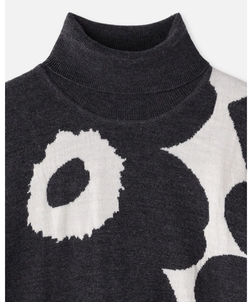 marimekko(マリメッコ)の「Rws Sopimus Unikko / Knitted sweater(ニット/セーター・レディース・ブラック・SMALL/MEDIUM)」の7枚目の写真