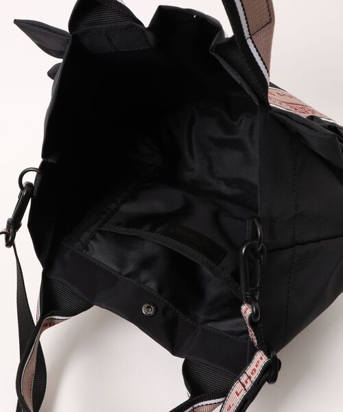 THEATRE PRODUCTS(シアタープロダクツ)の「【THEATRE PRODUCTS】ナイロンフリルJQテープトートバッグ Mサイズ ハンドバッグ ショルダーバッグ SPD(トートバッグ・レディース・ブラック・FREE)」の4枚目の写真