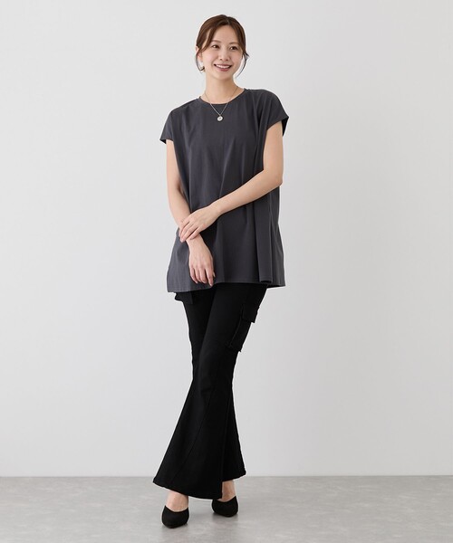 Jayro(ジャイロ)の「サイドスリットフレンチスリーブトップス(Tシャツ/カットソー・レディース・チャコールグレー/カーキ/ブラック/レッド系その他/ホワイト・FREE)」の8枚目の写真