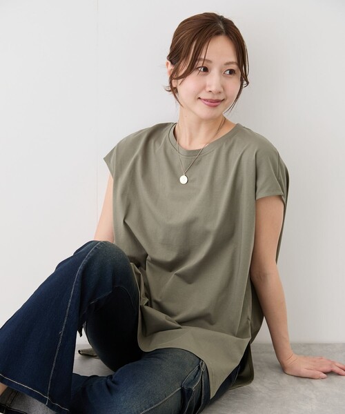 Jayro(ジャイロ)の「サイドスリットフレンチスリーブトップス(Tシャツ/カットソー・レディース・チャコールグレー/カーキ/ブラック/レッド系その他/ホワイト・FREE)」の19枚目の写真