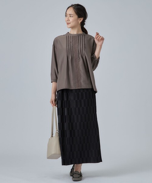 SHOO・LA・RUE(シューラルー)の「【S-LL/洗濯機可】1枚で華やかに フロントレース7分袖ブラウス(シャツ/ブラウス・レディース・ブラウン系その他/ライトベージュ/オレンジ・04/03/02/01)」の22枚目の写真