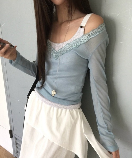 gossip!ロサンゼルス(ゴシップロサンゼルス)の「【Y2Kガーリー】 レースディテールスリムフィットニット(Tシャツ/カットソー・レディース・ブラック/ブルー/ホワイト/グレー・M)」の17枚目の写真
