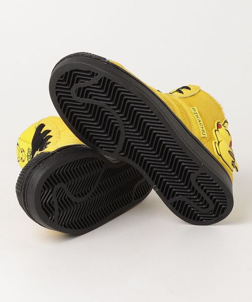 adidas(アディダス)の「Pokemon SST II ミッド / Pokemon SST II MID / アディダスオリジナルス adidas Originals(スニーカー・メンズ・イエロー・29.0cm/28.5cm/25.5cm/25.0cm/23.0cm/22.5cm/26.0cm/26.5cm/24.5cm/24.0cm/23.5cm/27.0cm/22.0cm/28.0cm/27.5cm)」の7枚目の写真