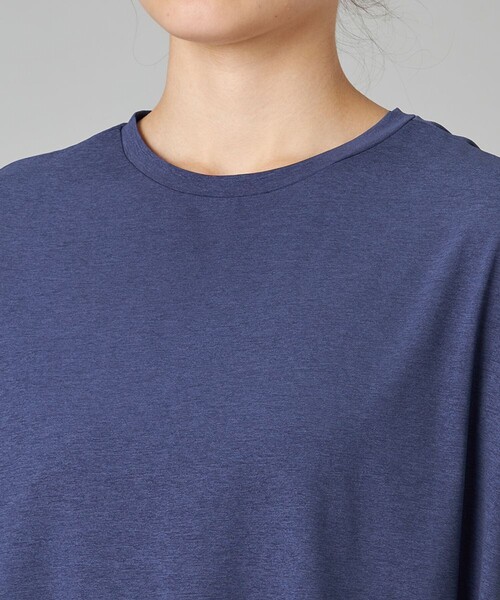 Chacott(チャコット)の「EasyCare+ ツイストワンピース(ショート丈)(ワンピース・レディース・ブラック/ネイビー・0)」の9枚目の写真