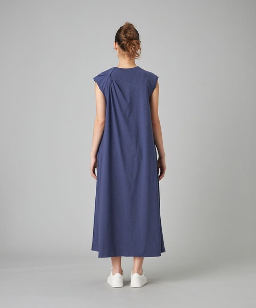 Chacott(チャコット)の「EasyCare+ ツイストワンピース(ショート丈)(ワンピース・レディース・ブラック/ネイビー・0)」の13枚目の写真