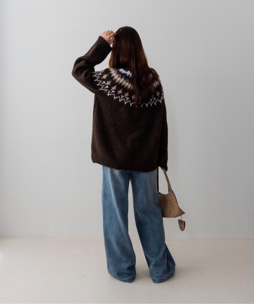 on:nue（オンニュ）の「【on:nue】ルーズノルディックパターンニット /26-27 AW COLLECTION（ニット/セーター・レディース・ブラウン/グレー・FREE）」の13枚目の写真