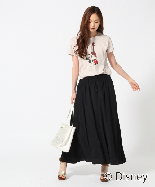 GLOBAL WORK（グローバルワーク）の「ディズニーTシャツ半袖3/Women/722901（Tシャツ/カットソー・レディース・ダークグレー/ネイビー/オフホワイト・MEDIUM/LARGE）」の4枚目の写真