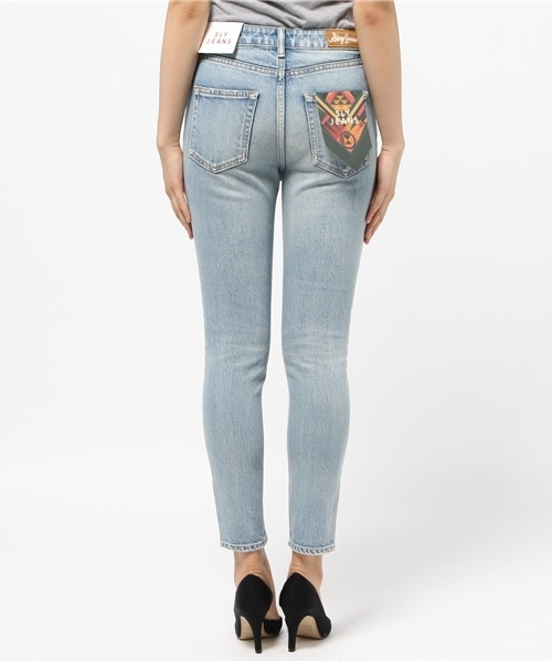SLY（スライ）の「CODY JW ANKLE SLIM-C（デニムパンツ・レディース・ライトブルー・23inch/25inch/24inch/26inch/27inch）」の4枚目の写真
