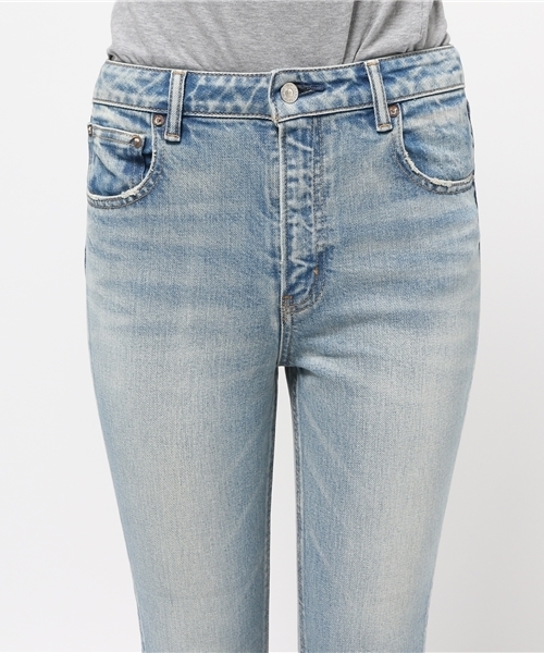 SLY（スライ）の「CODY JW ANKLE SLIM-C（デニムパンツ・レディース・ライトブルー・23inch/25inch/24inch/26inch/27inch）」の5枚目の写真