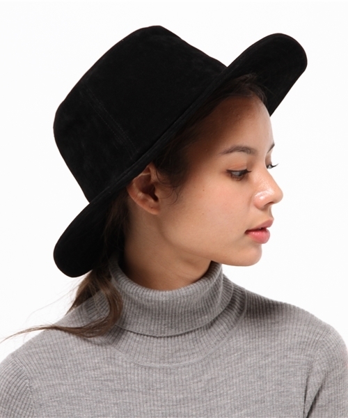 AVIREX(アヴィレックス)の「avirex/アヴィレックス/ FAKE SUEDE HAT/ フェイクスエード ハット(ハット・レディース・ベージュ/ブラック・FREE)」の2枚目の写真