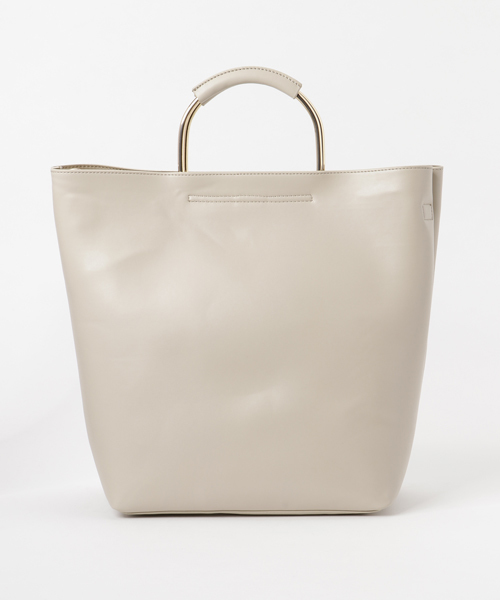 ASZAKKA（アザッカ）の「金属ハンドルトートバッグ【バッグ】（トート 