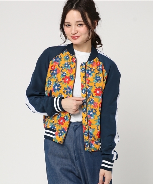HILFIGER DENIM（ヒルフィガーデニム）の「カラーブロックボマージャケット（ブルゾン・レディース・レッド/ネイビー・S/M/XS）」の2枚目の写真