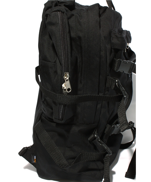 AMERICAN RAG CIE（アメリカンラグシー）の「STRAPS UNLIMITED(102STUFIRE FIGHTER