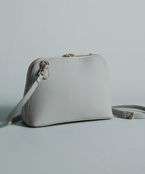 PLAIN CLOTHING（プレーンクロージング）の「ミニショルダーバッグ【PLAIN CLOTHING】（ショルダーバッグ・レディース・ベージュ/ブラック/アイボリー/ライトブルー・FREE）」の4枚目の写真